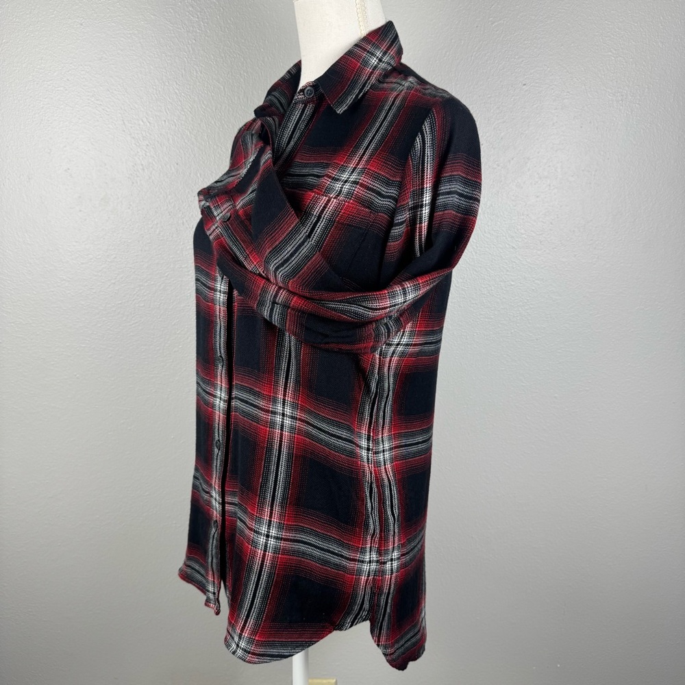 Madewell Red and Black Plaid Button Down‎ Shirt - Picture 2 of 10